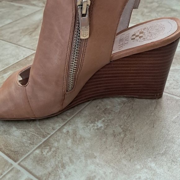 Vince camuto platform shoes - Picture 9 of 15